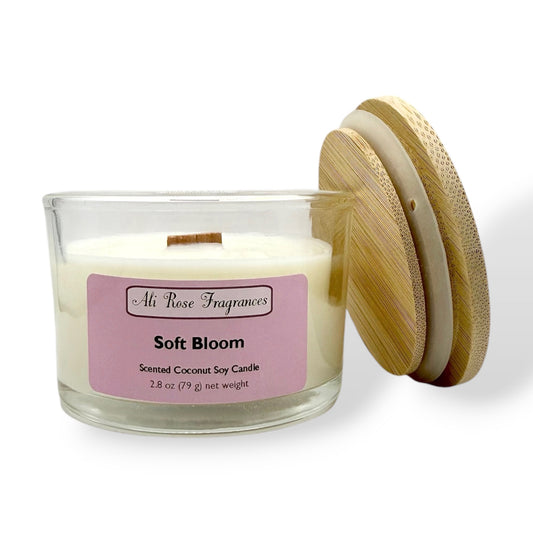 Soft Bloom Mini Candle